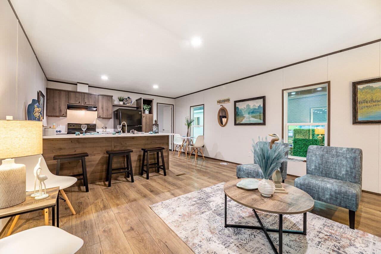 16663a interior home features