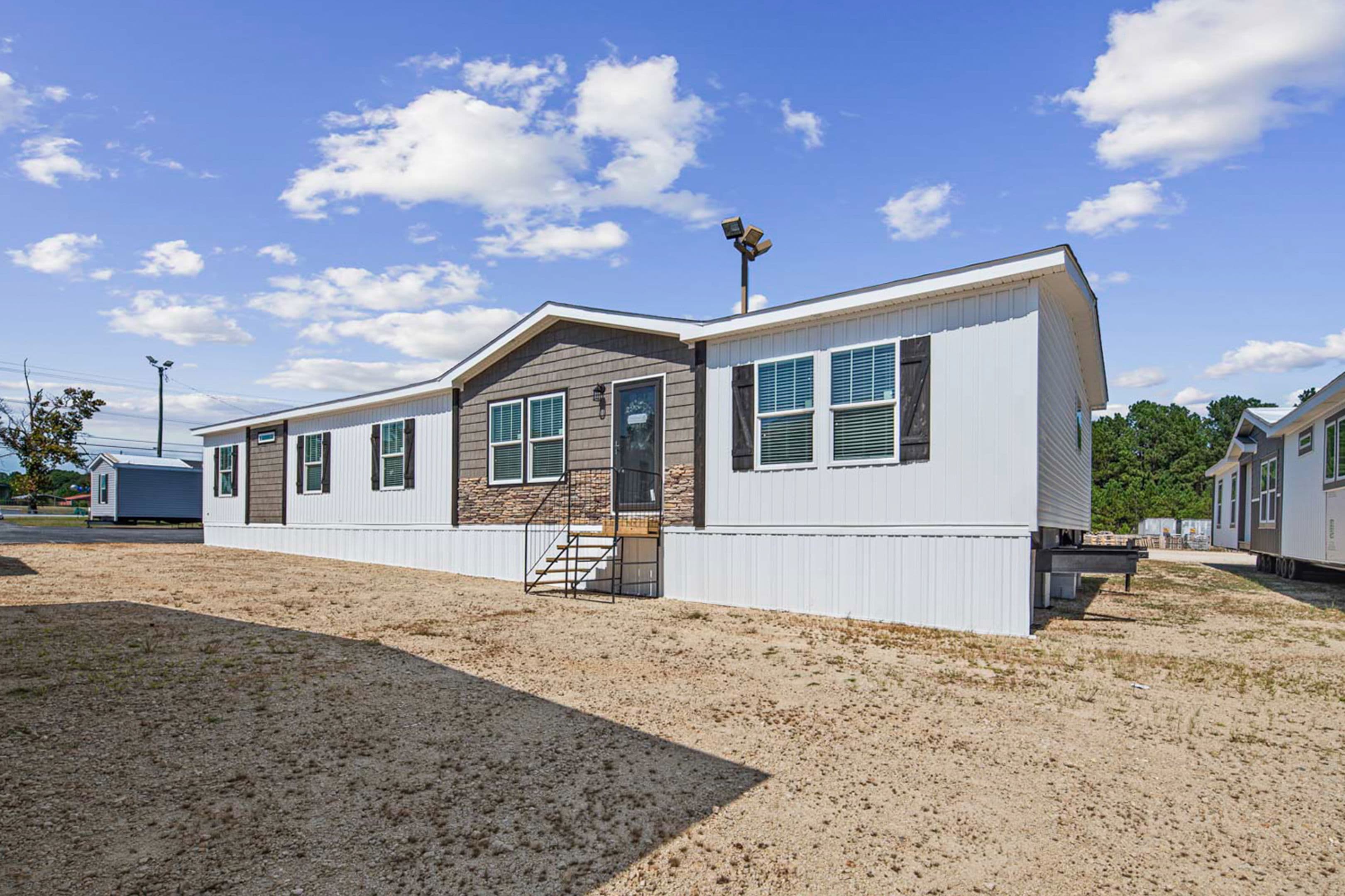 The delilah (inventory) exterior home features