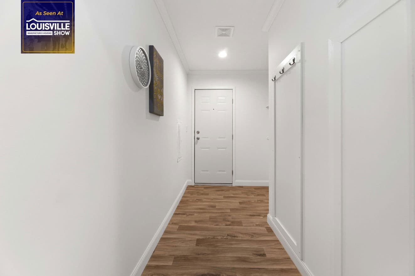 Palm harbor 16763t interior home features