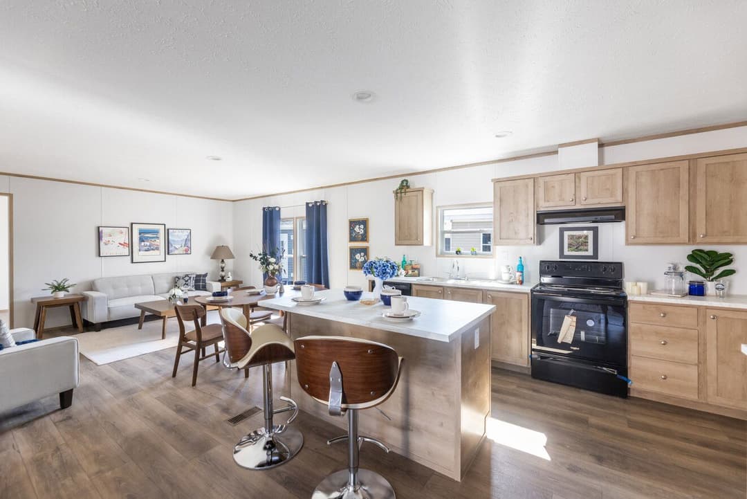 Phoenix 32563a kitchen home features