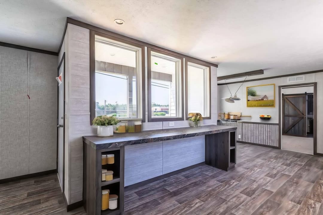 Pegasus 16763h interior home features