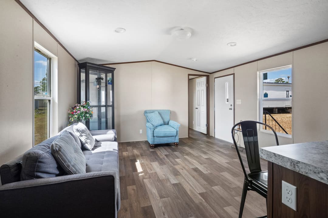 Bliss (inventory) interior home features