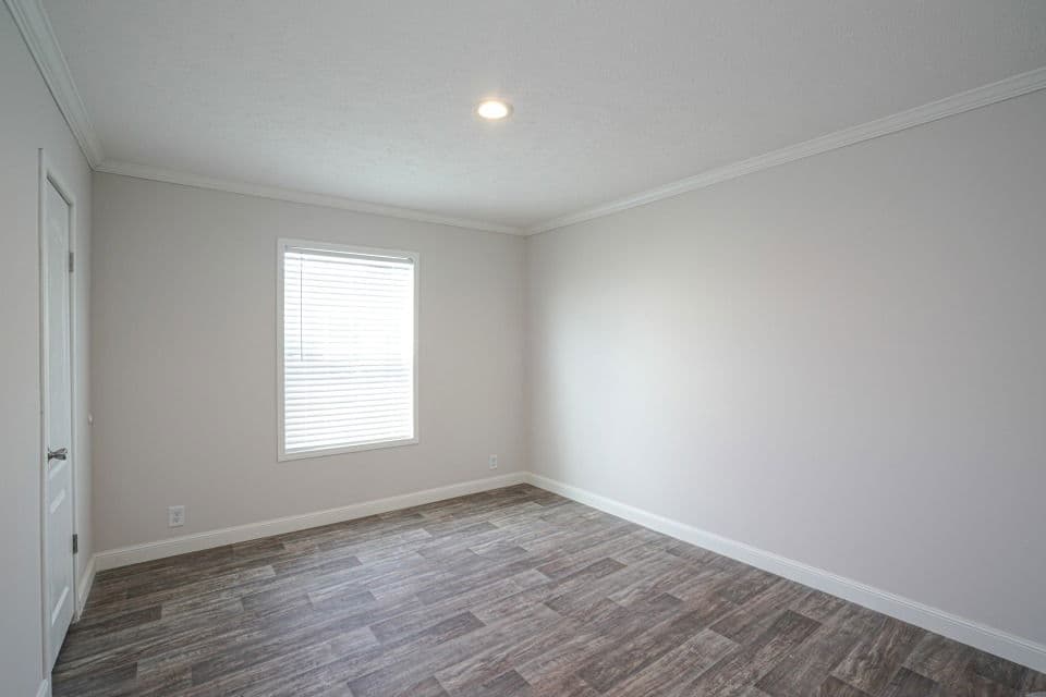 Palm harbor 28563t bedroom home features