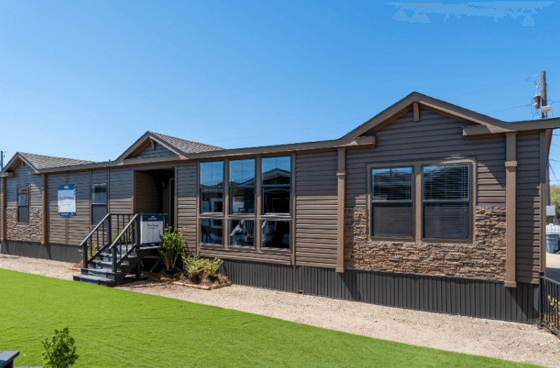 The keep hero, elevation, and exterior home features