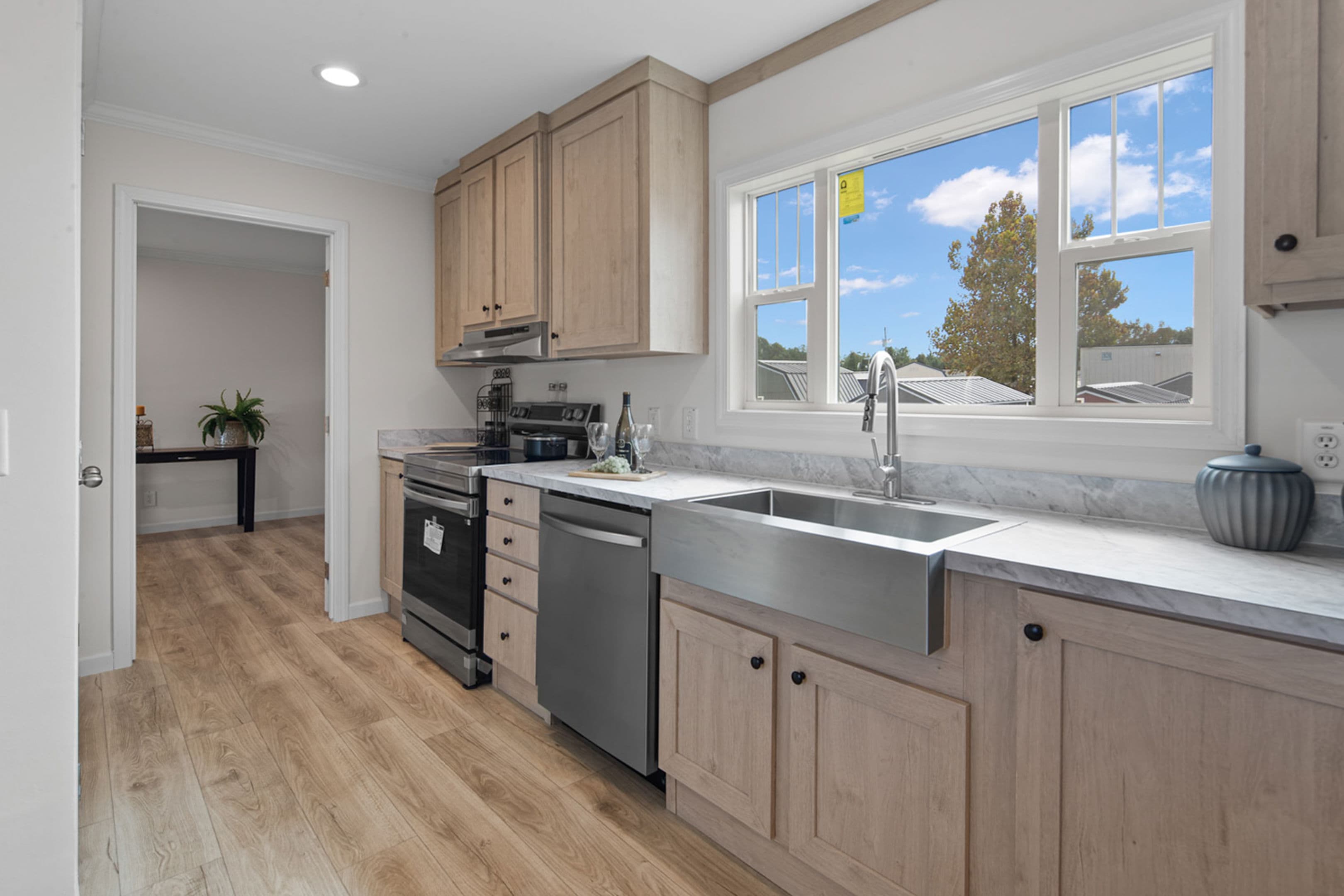 Pinehurst (inventory) interior and kitchen home features