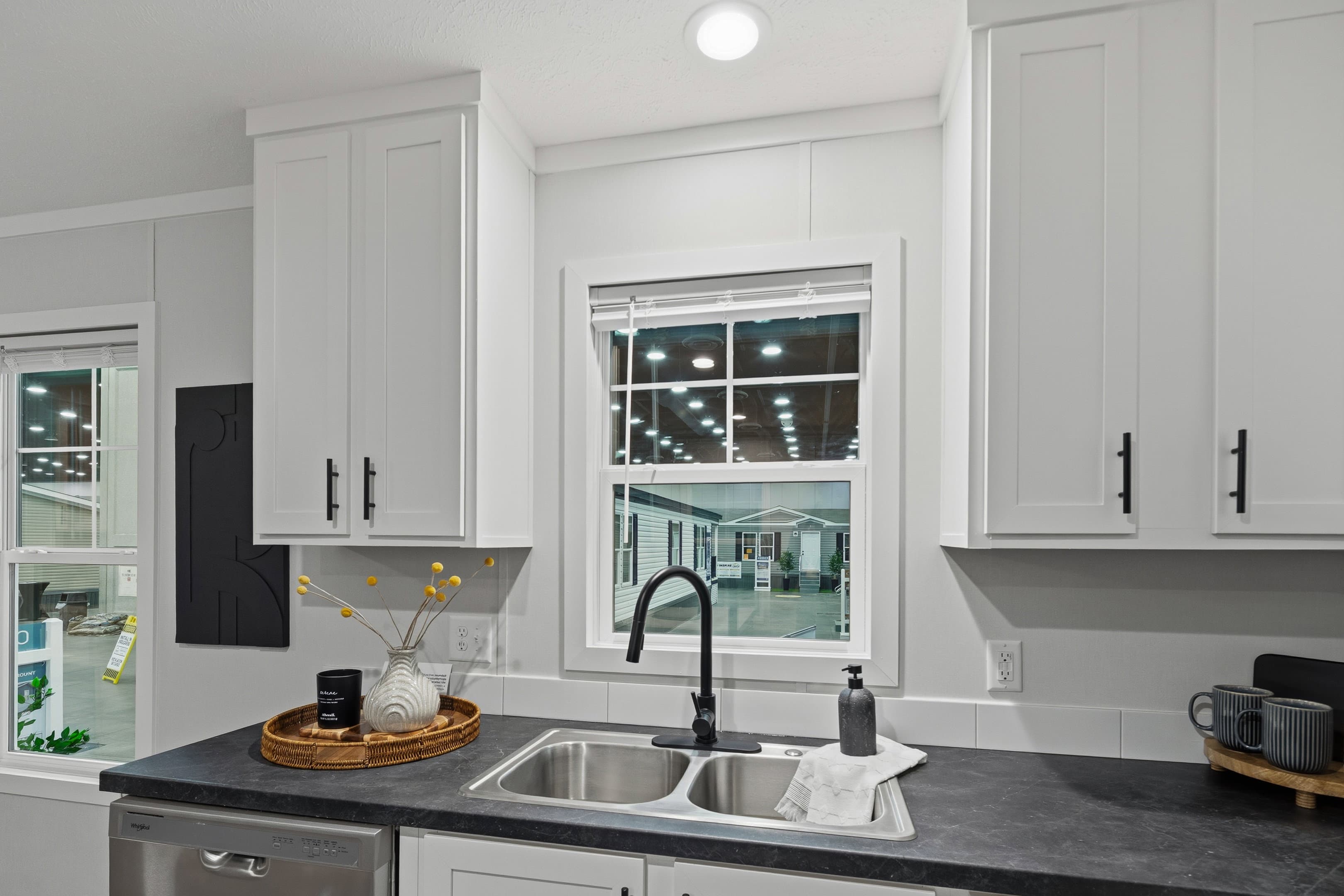 Vista  home features