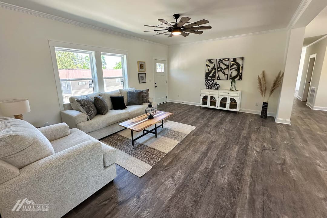 Caroline interior home features