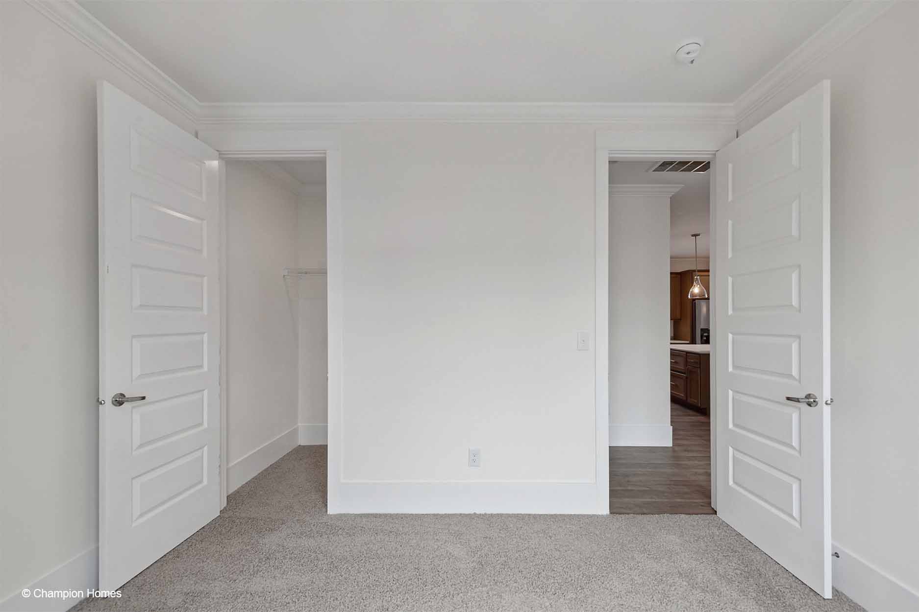 Montgomery-3266 bedroom home features