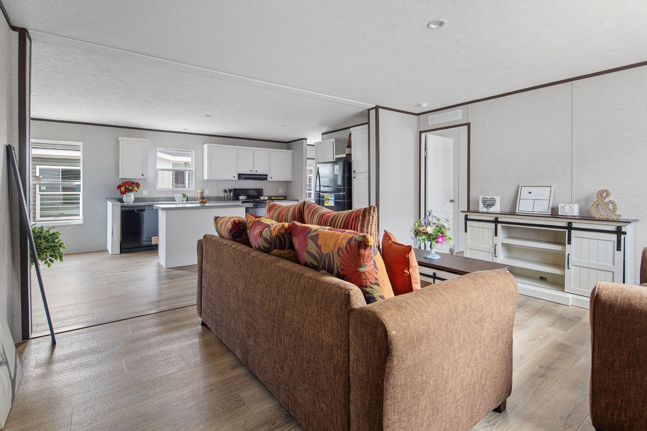 Riverbank 2856 (inventory) interior home features