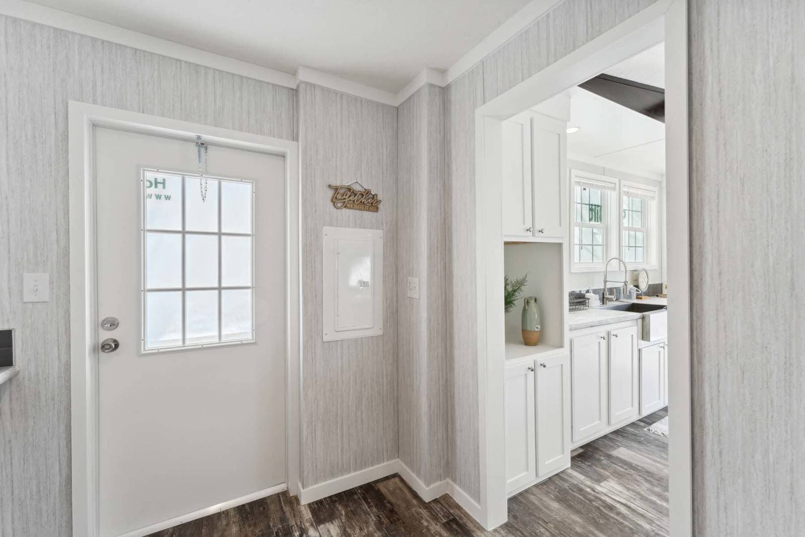 The maddux interior home features