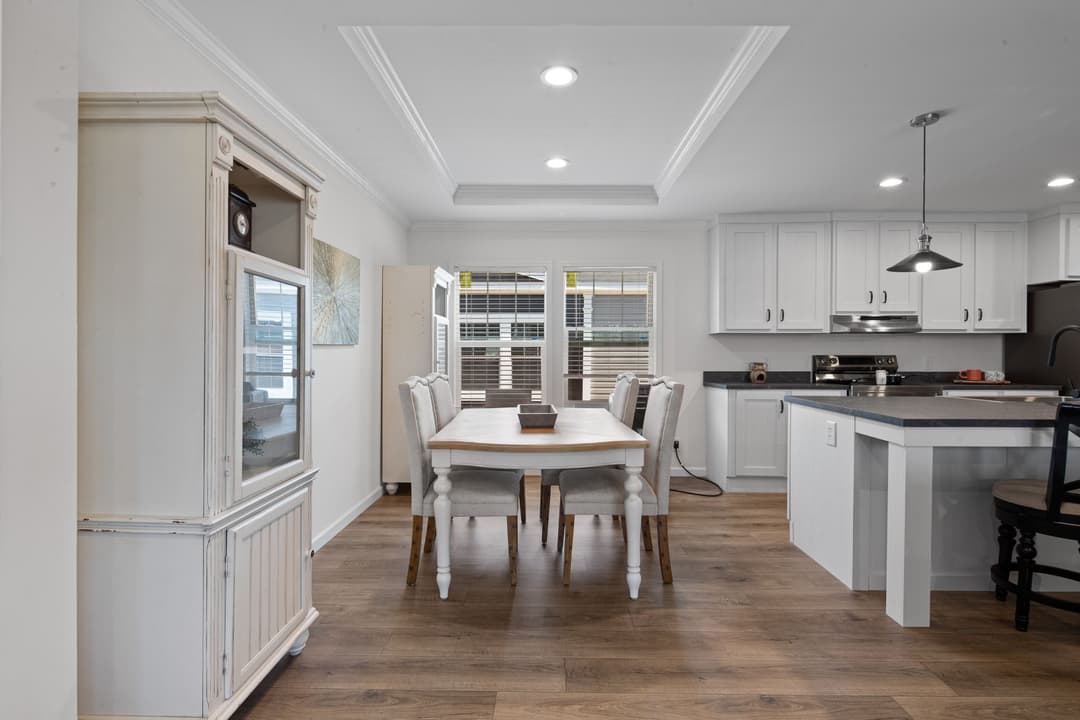 Birdie (inventory) kitchen home features