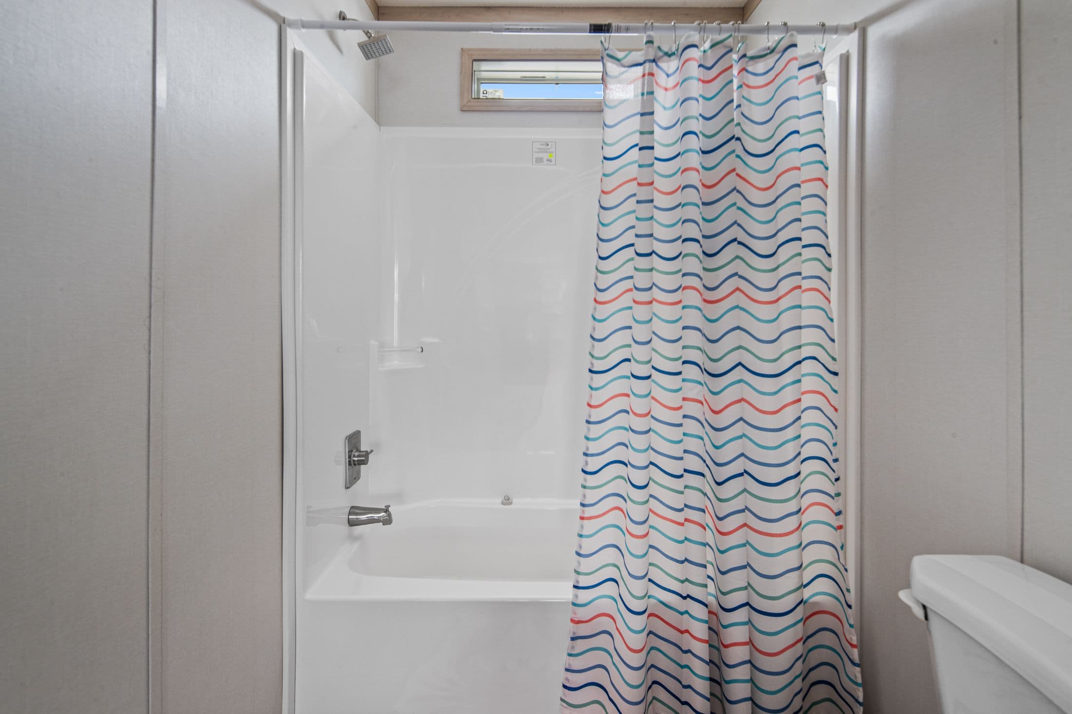 Sage (inventory) bathroom and interior home features