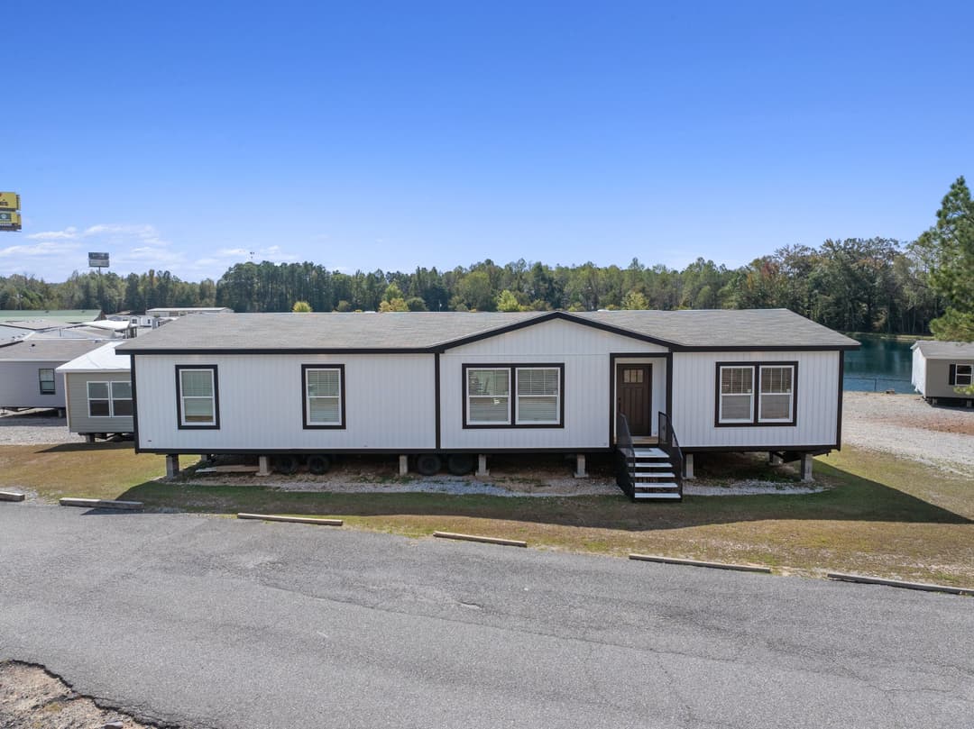 The roxy exterior home features