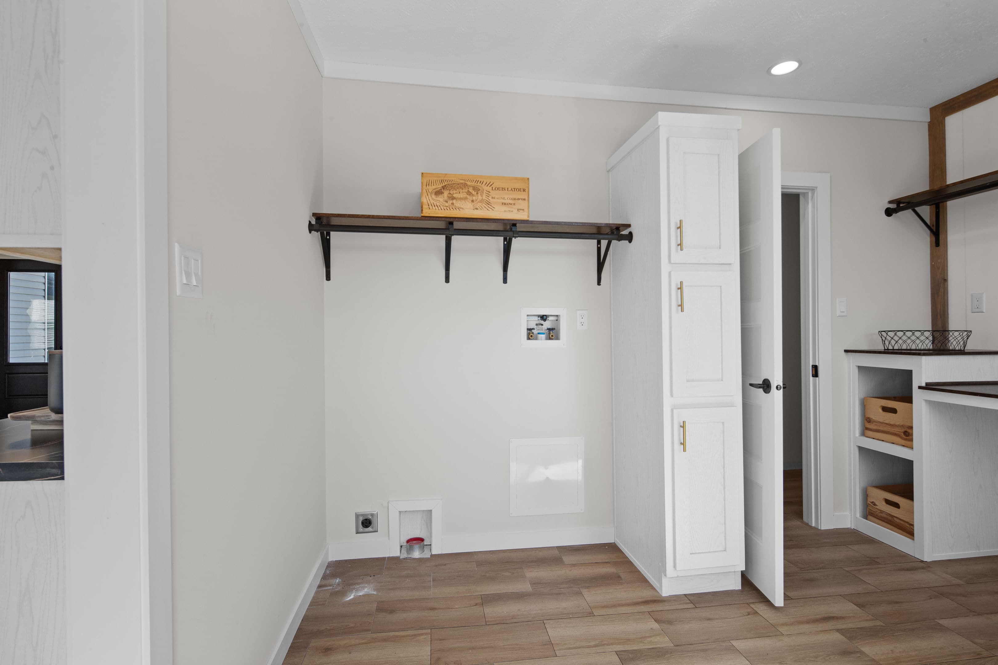 The twin creek interior home features