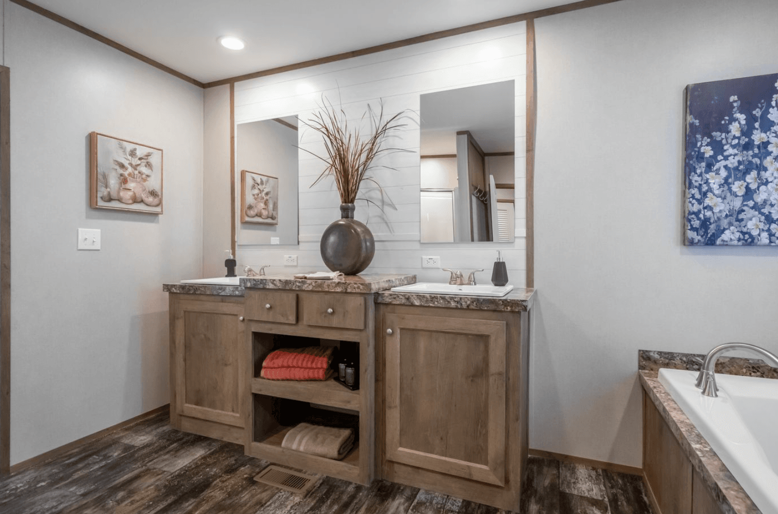 Bella vista bathroom home features