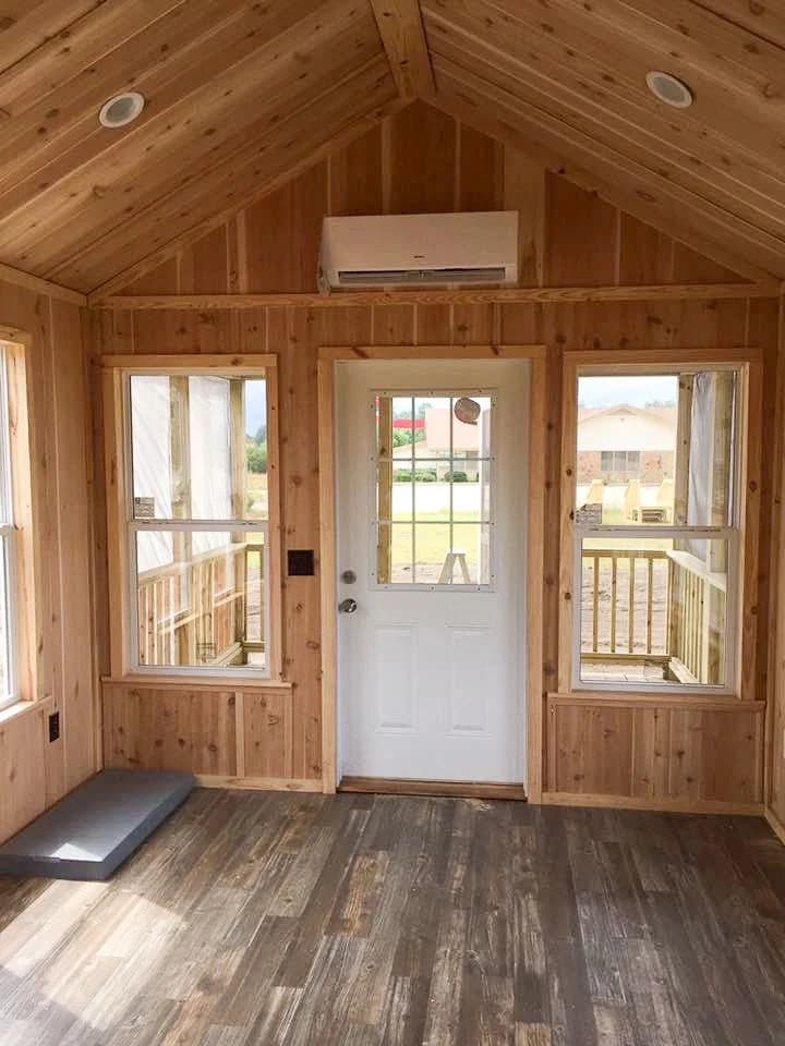 Hiker's hideout | 4b 101  home features