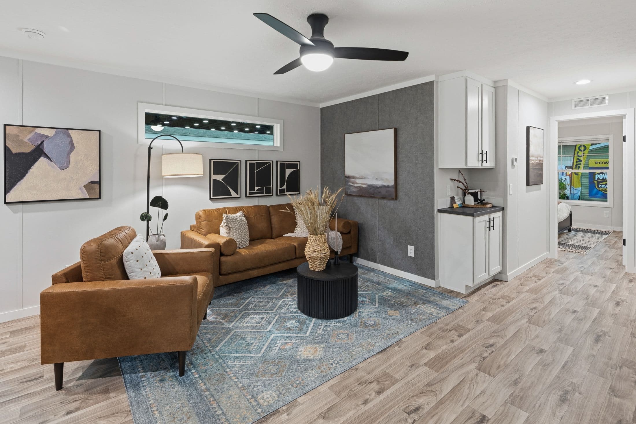 Vista  home features
