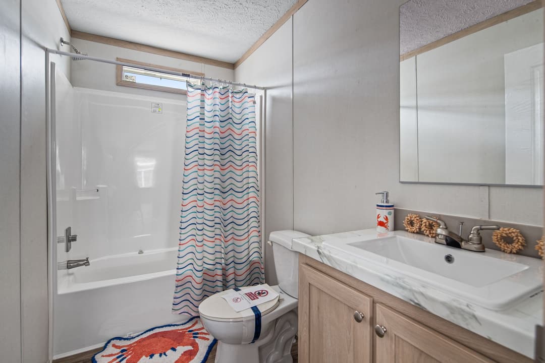 Sage (inventory) bathroom and interior home features