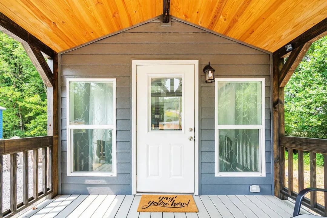Whispering pines | 4b 100 exterior home features