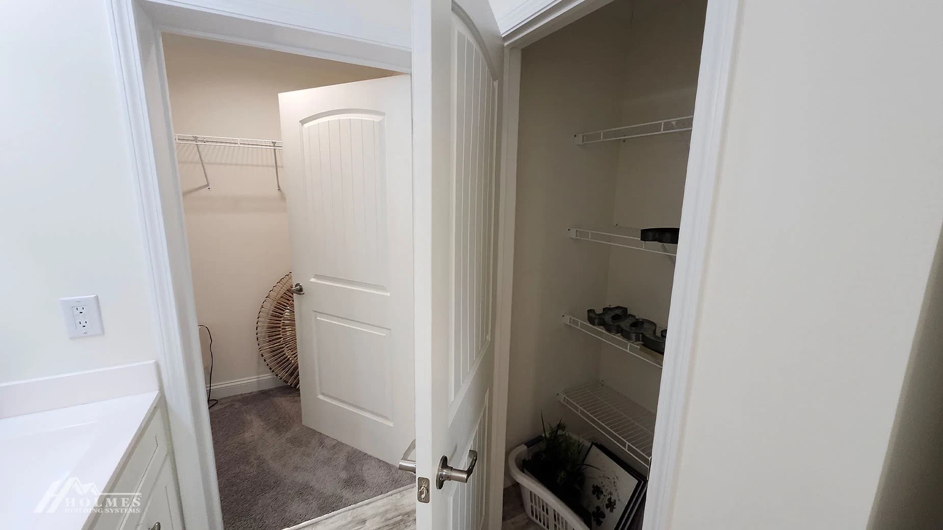 Birch iii interior home features