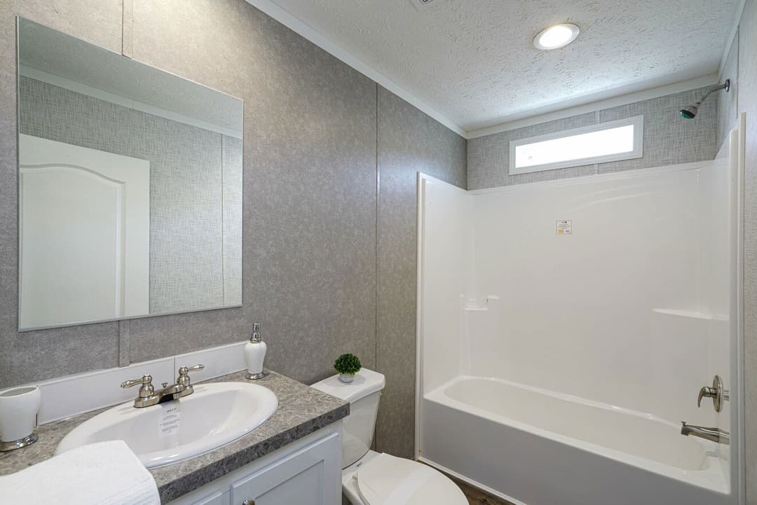  berkshire 28603p bathroom home features