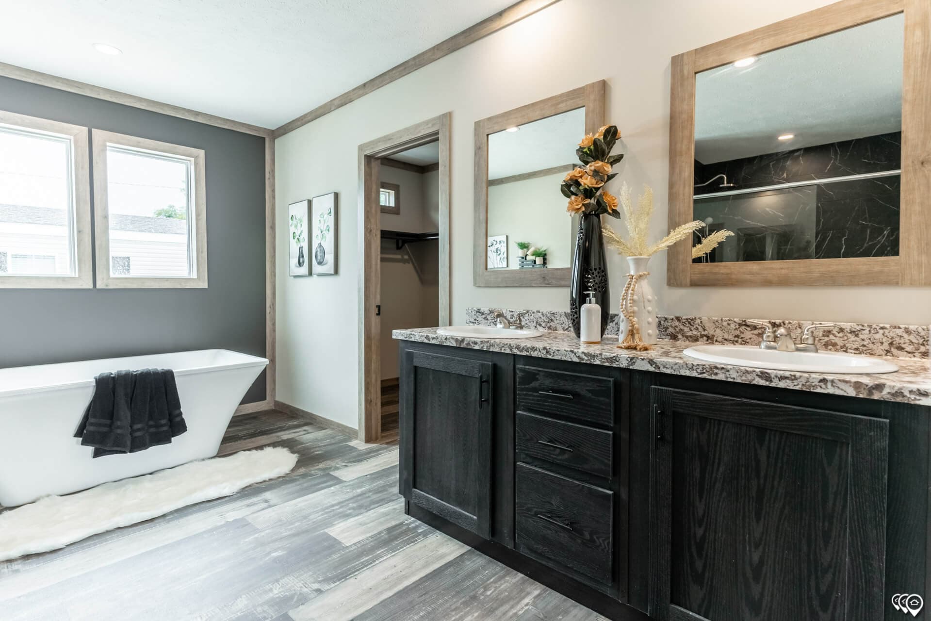 The shoal creek (inventory)  home features