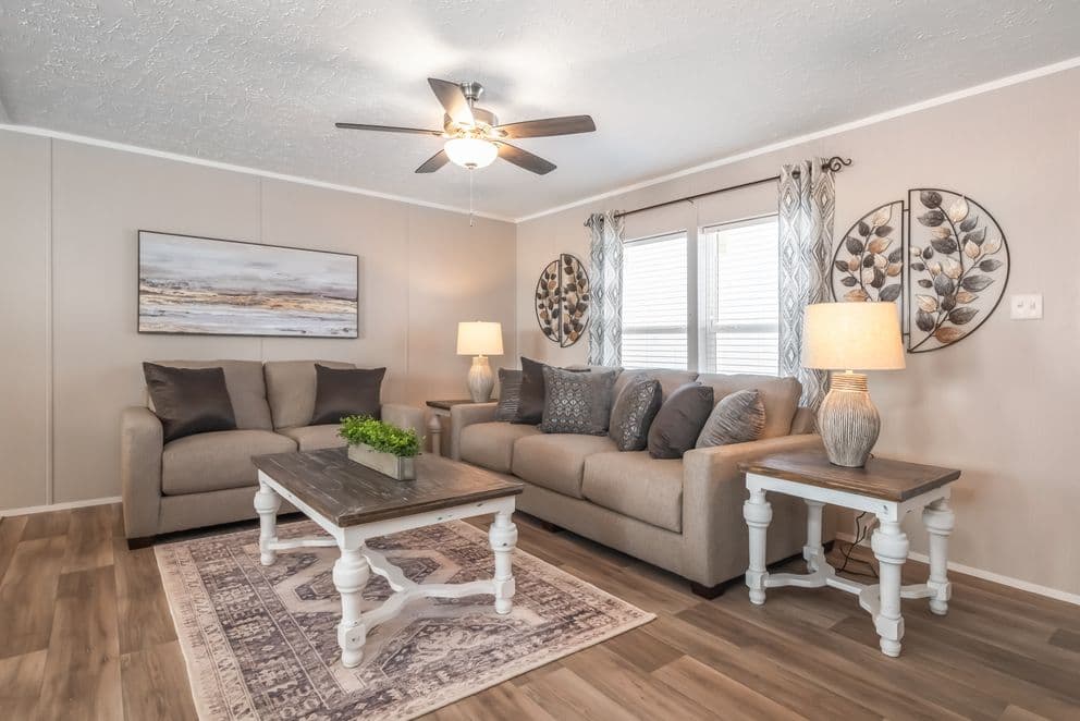 Tradition 2868b interior home features